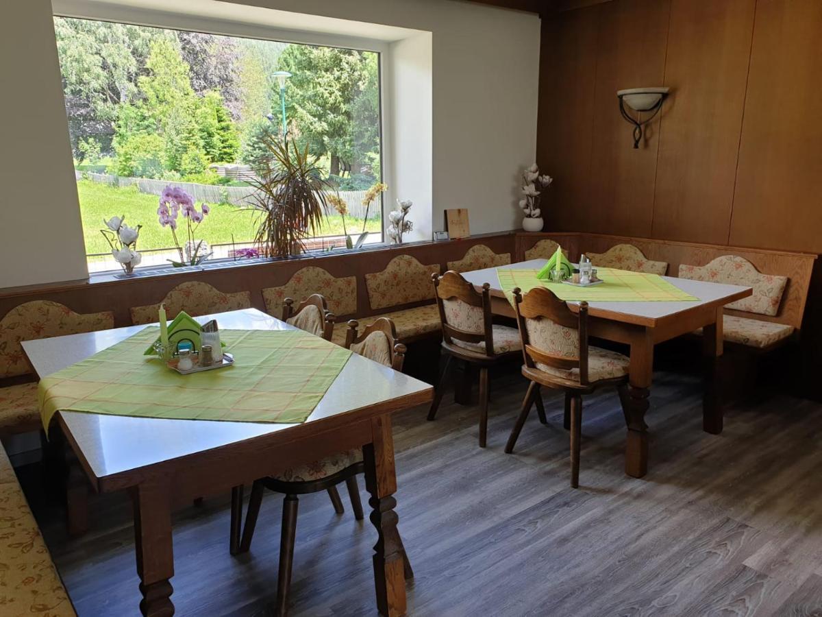 Haus Bergblick Fruehstueckspension Oberort Экстерьер фото