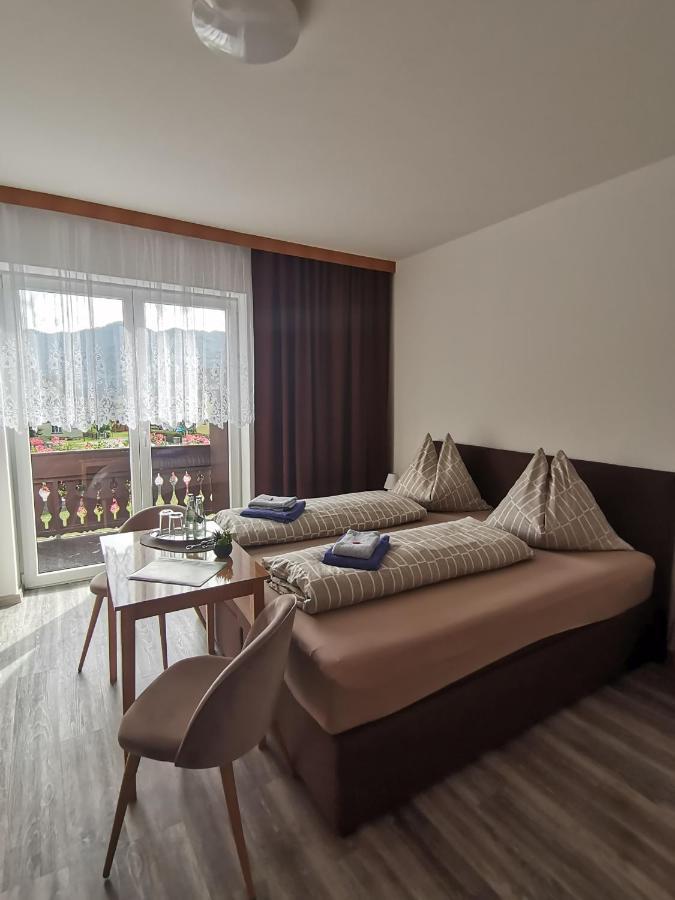 Haus Bergblick Fruehstueckspension Oberort Экстерьер фото