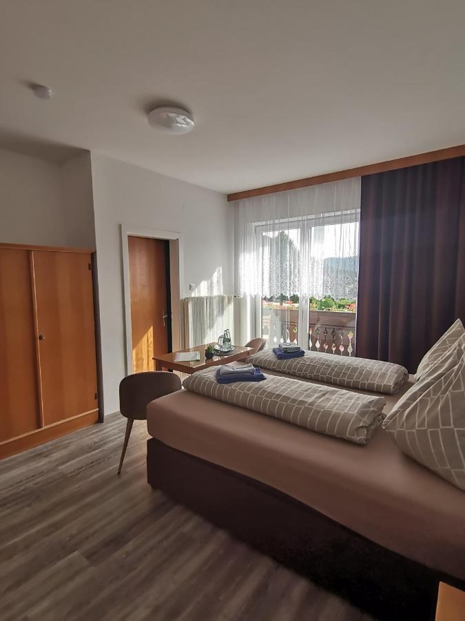 Haus Bergblick Fruehstueckspension Oberort Экстерьер фото