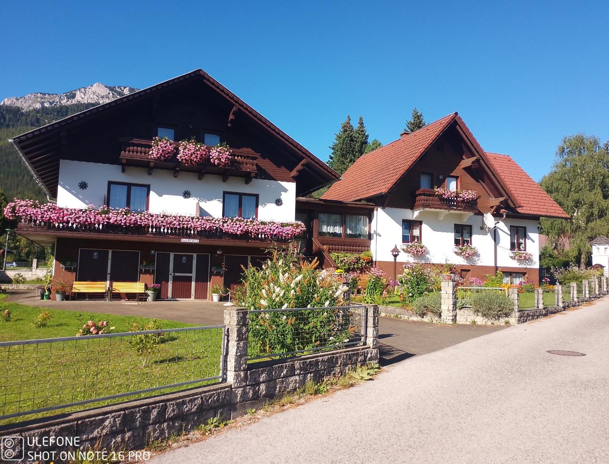 Haus Bergblick Fruehstueckspension Oberort Экстерьер фото